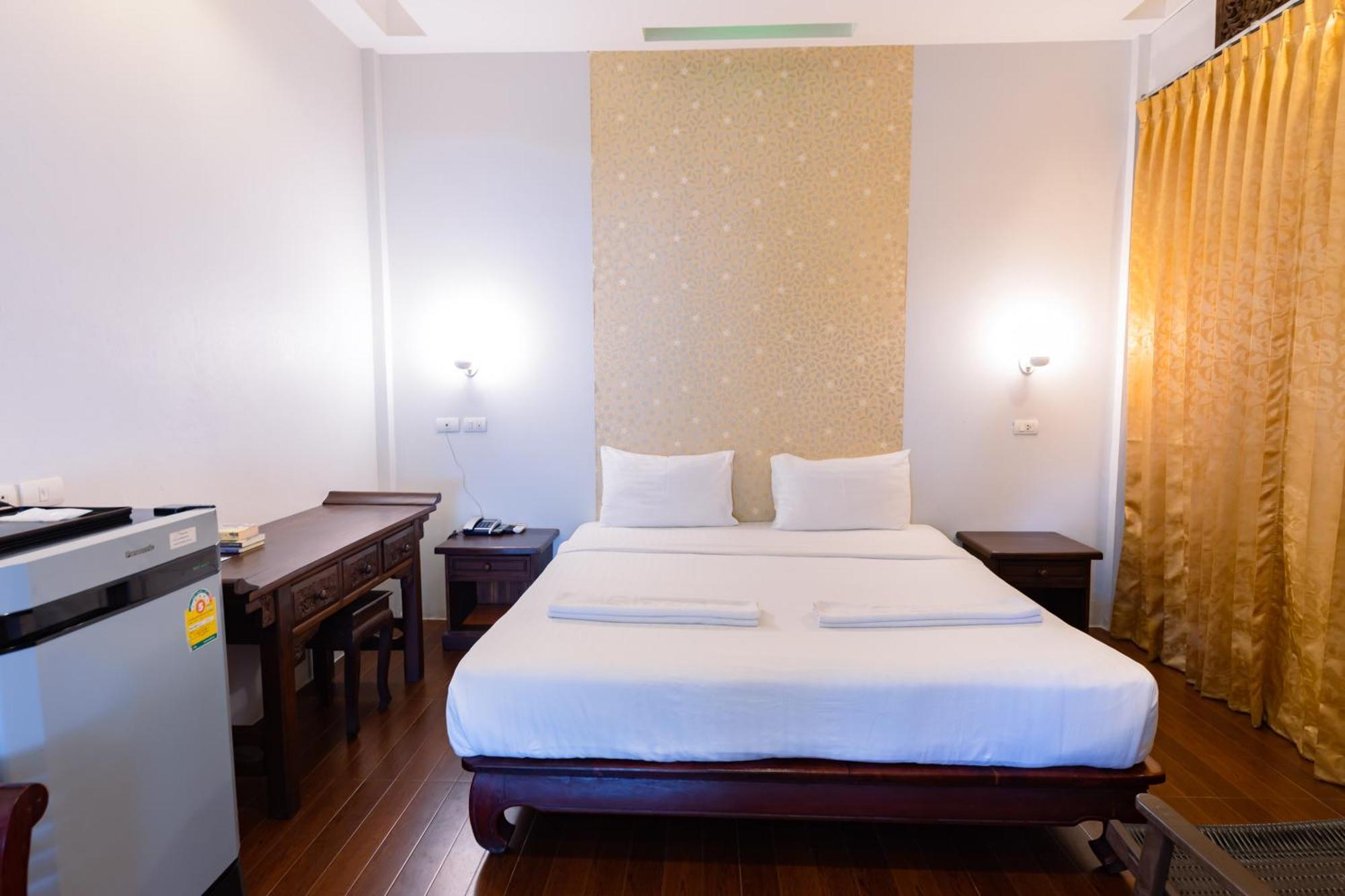 Sleep Hotel - Sha Certified Surat Thani Bagian luar foto