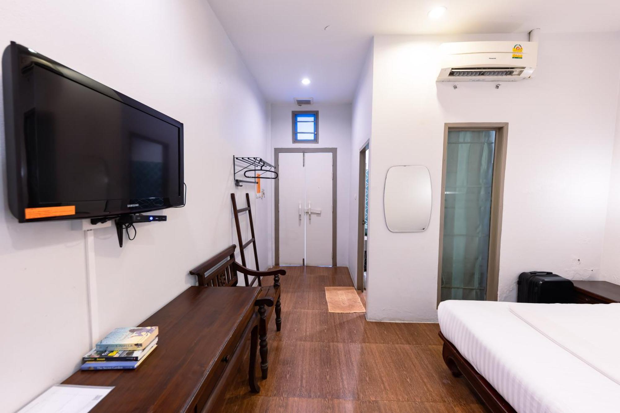 Sleep Hotel - Sha Certified Surat Thani Bagian luar foto