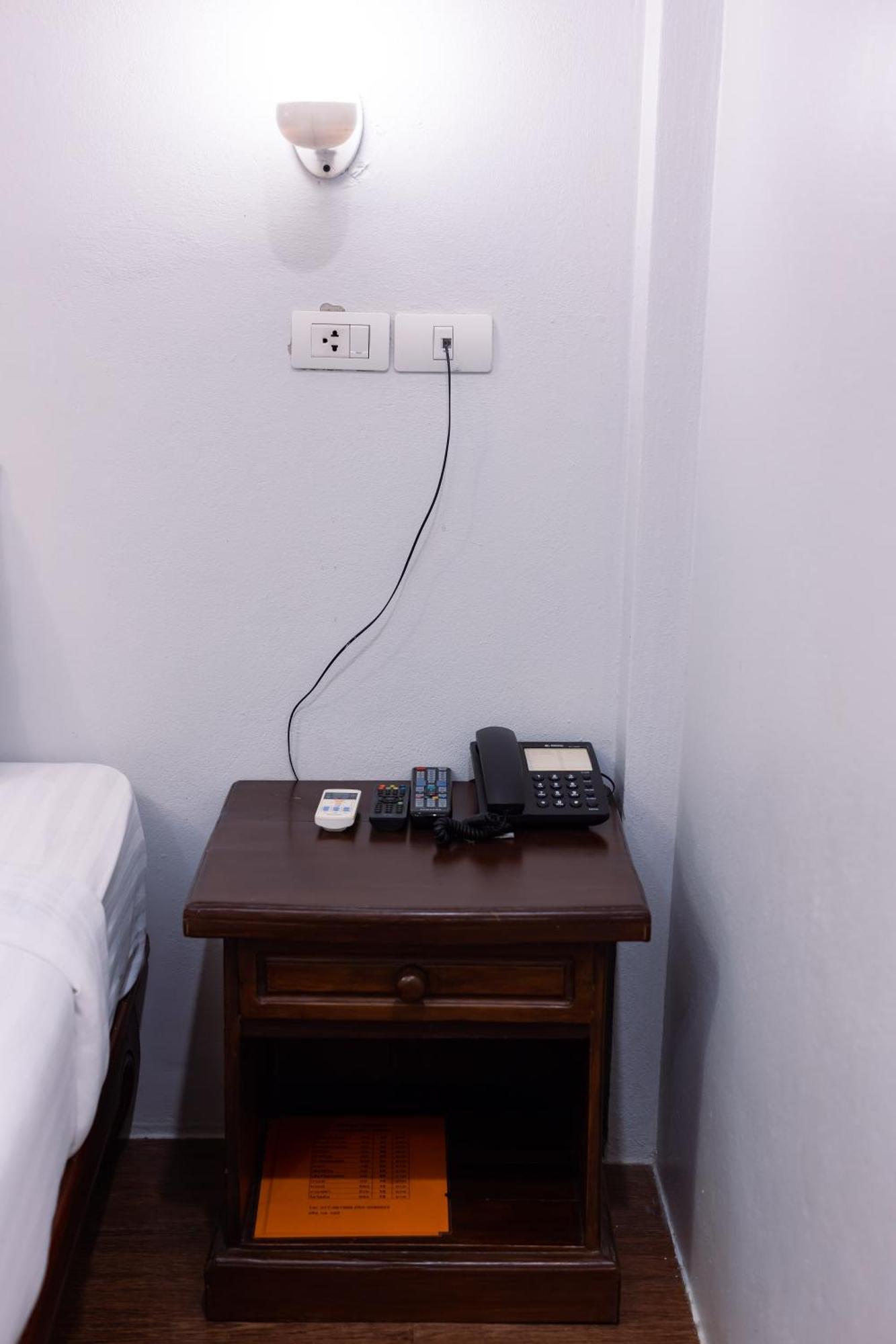 Sleep Hotel - Sha Certified Surat Thani Ruang foto