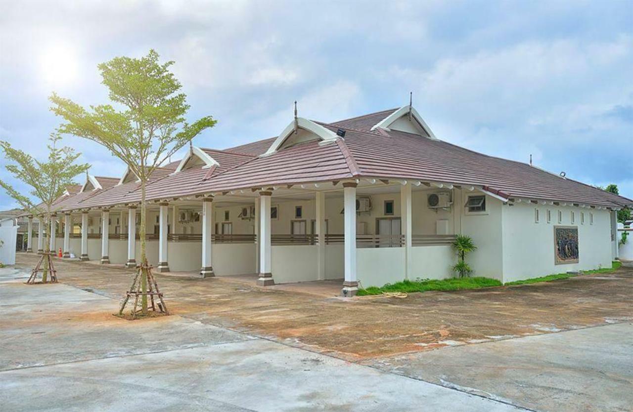 Sleep Hotel - Sha Certified Surat Thani Bagian luar foto