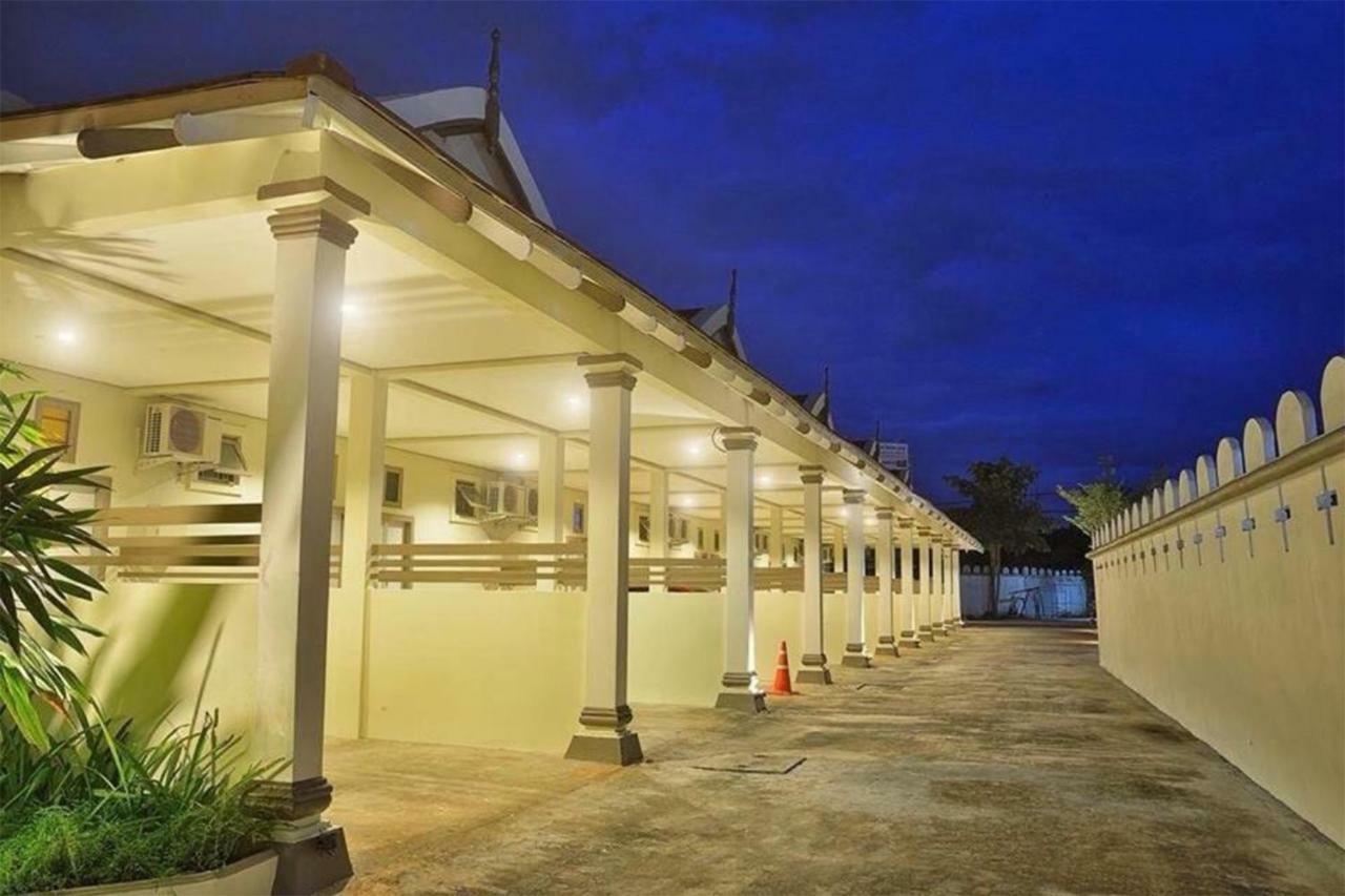 Sleep Hotel - Sha Certified Surat Thani Bagian luar foto